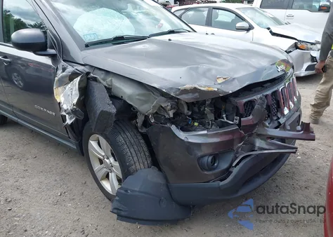 2016 Jeep Compass Sport из США, поврежденный, VIN 1C4NJDBB9GD672487